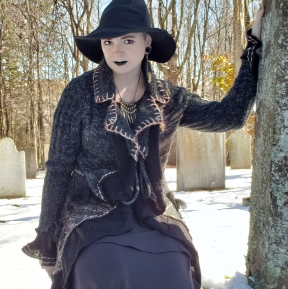 Meet your Posher, Lindsey - Picture 13 of 16